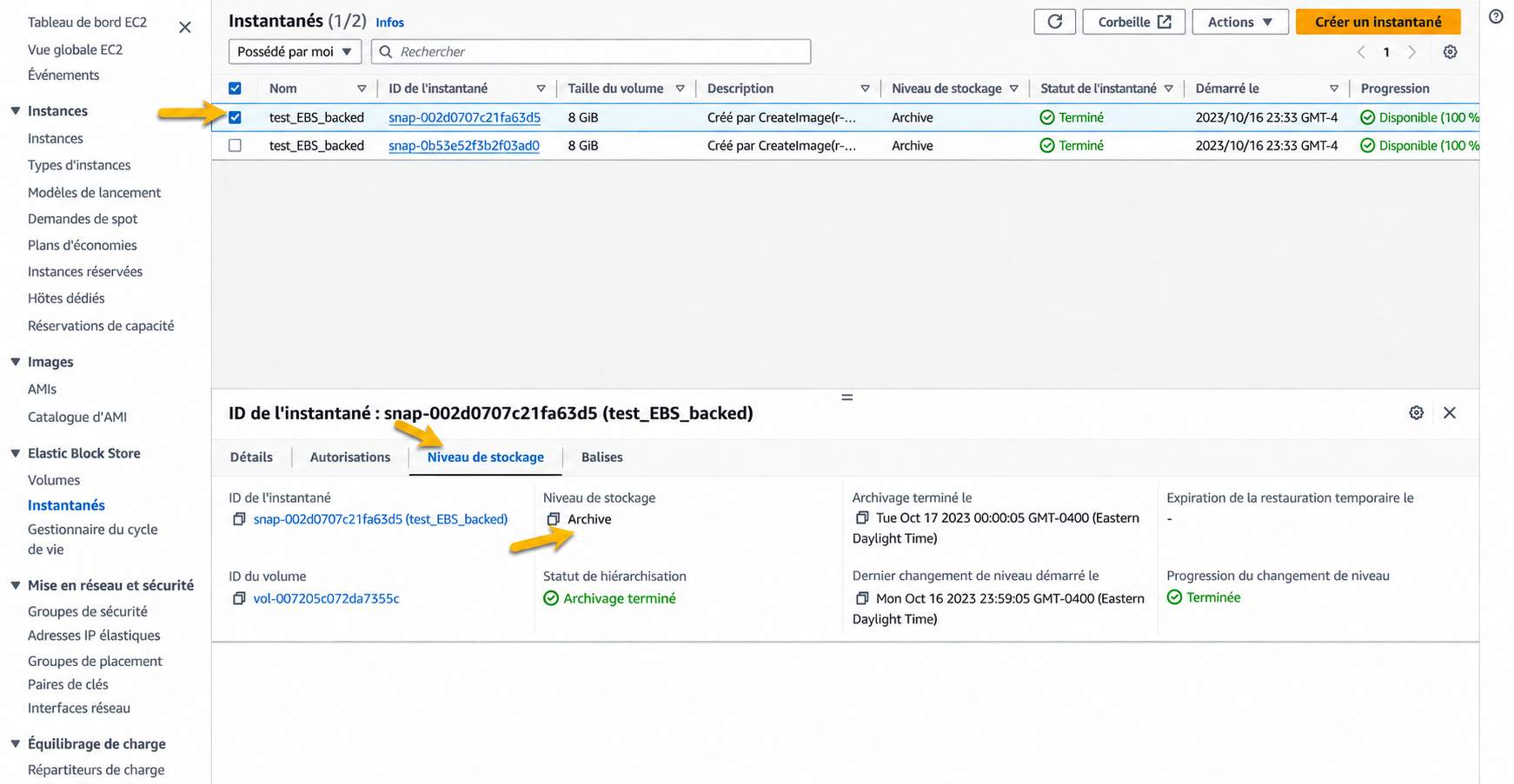 Écran officiel AWS montrant le filtre Owned by me et l'onglet Storage tier pour vérifier le niveau de stockage des instantanés dans EC2 Snapshots